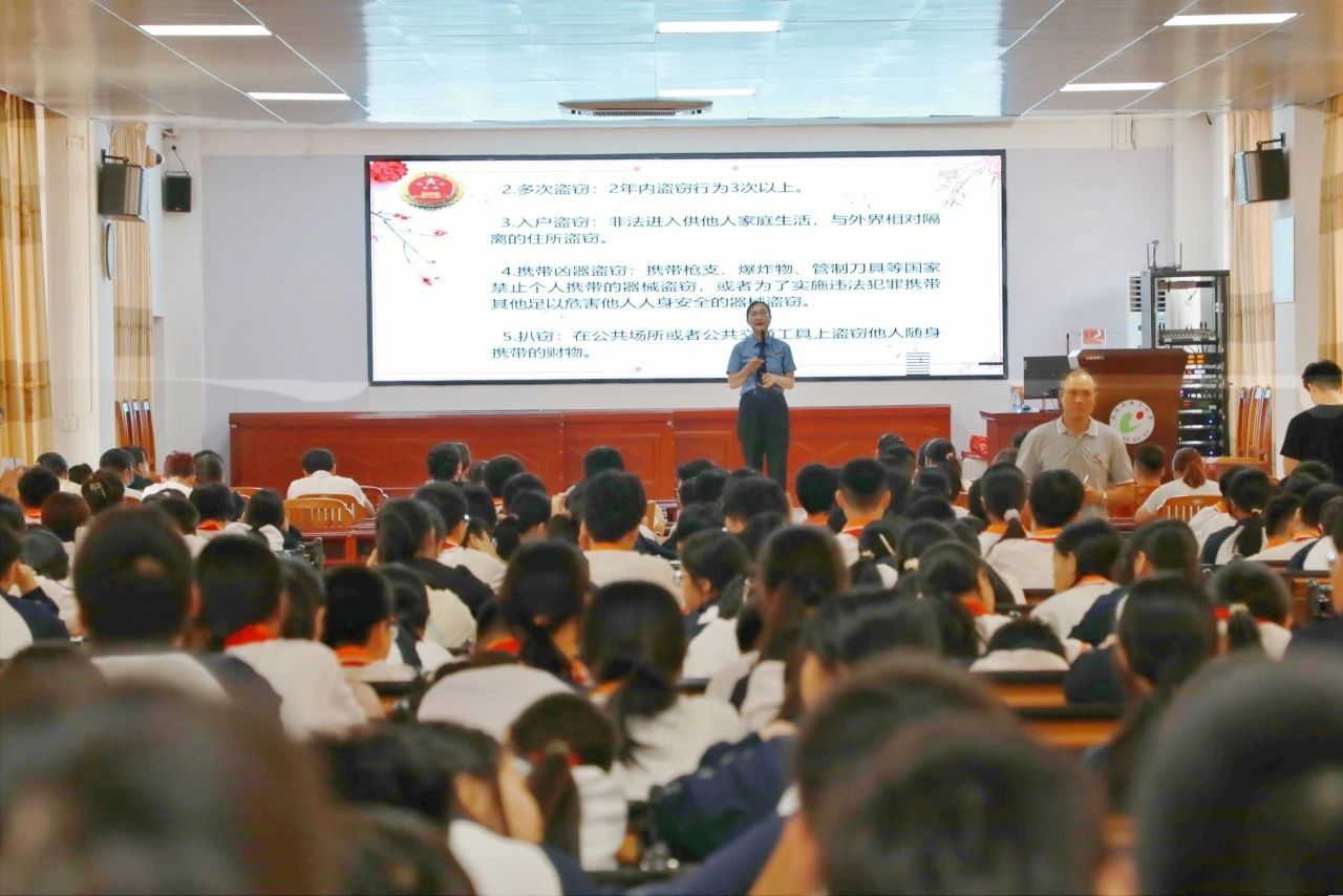 这个“六一”，携手关爱、共护成长