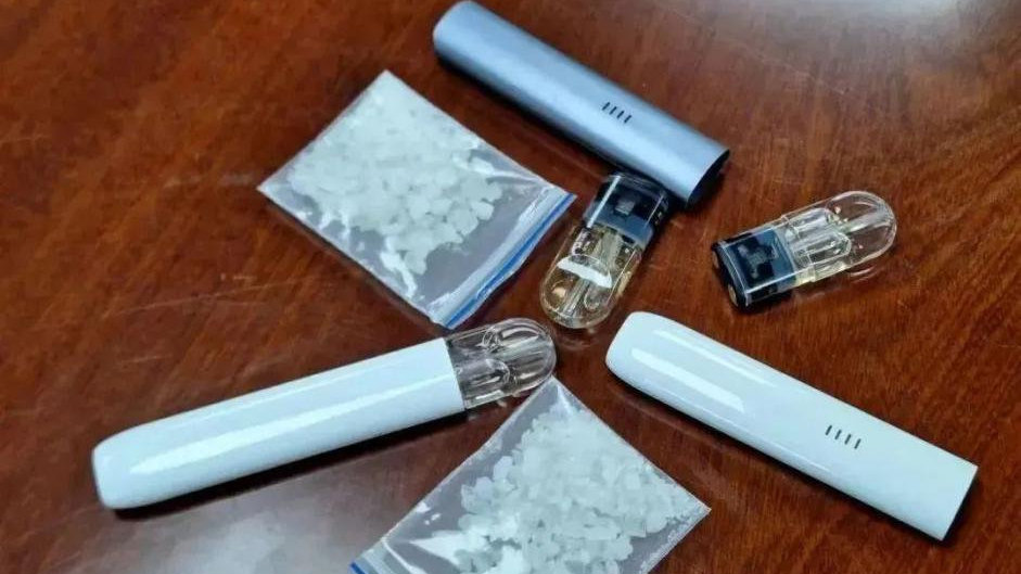 以为只是“帮帮忙”“蹭口吸”？茂南一男子“代购”毒品获刑三年三个月